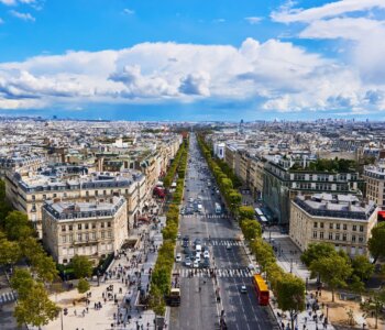 Eliziejaus laukai Paryžiuje: Prabangos, Istorijos ir Elegancijos Alėja